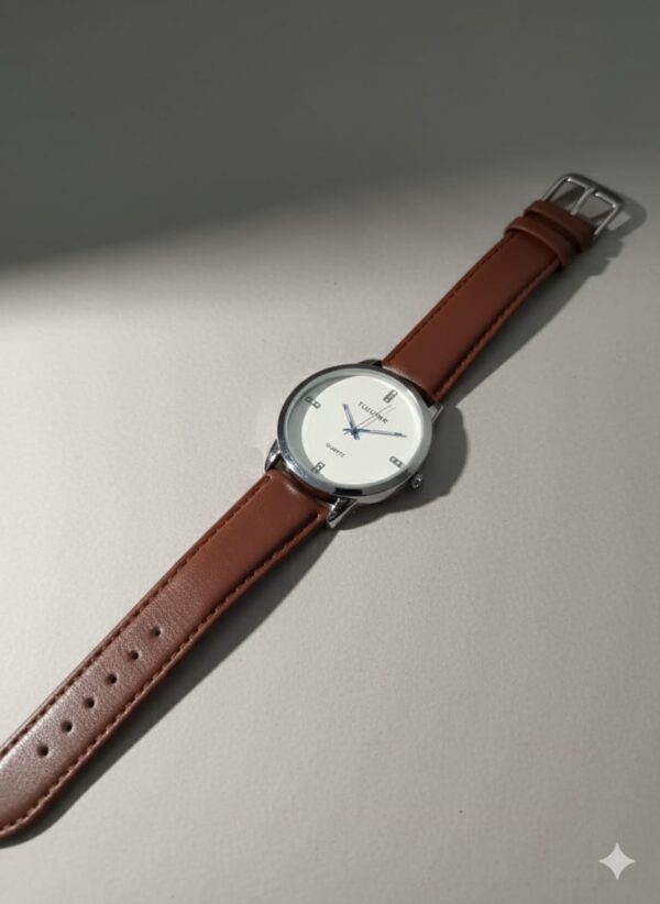 The Classic Tan Traveler - Image 2